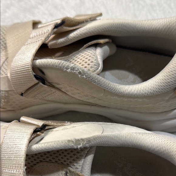 Sorel Cream Athletic Shoes with Adjustable Strap and Breathable Mesh - Picture 9 of 9